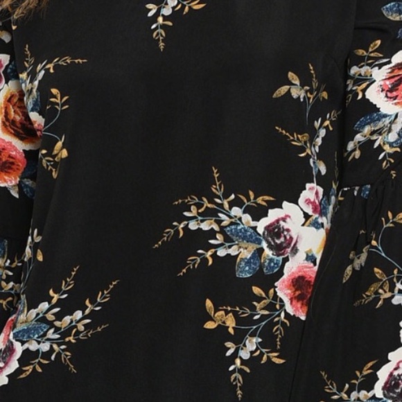 ❌DONATED❌Black Floral Print Lace Up Bell Sleeve Top - Picture 8 of 10